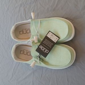 Hey Dude light green womens size 8
